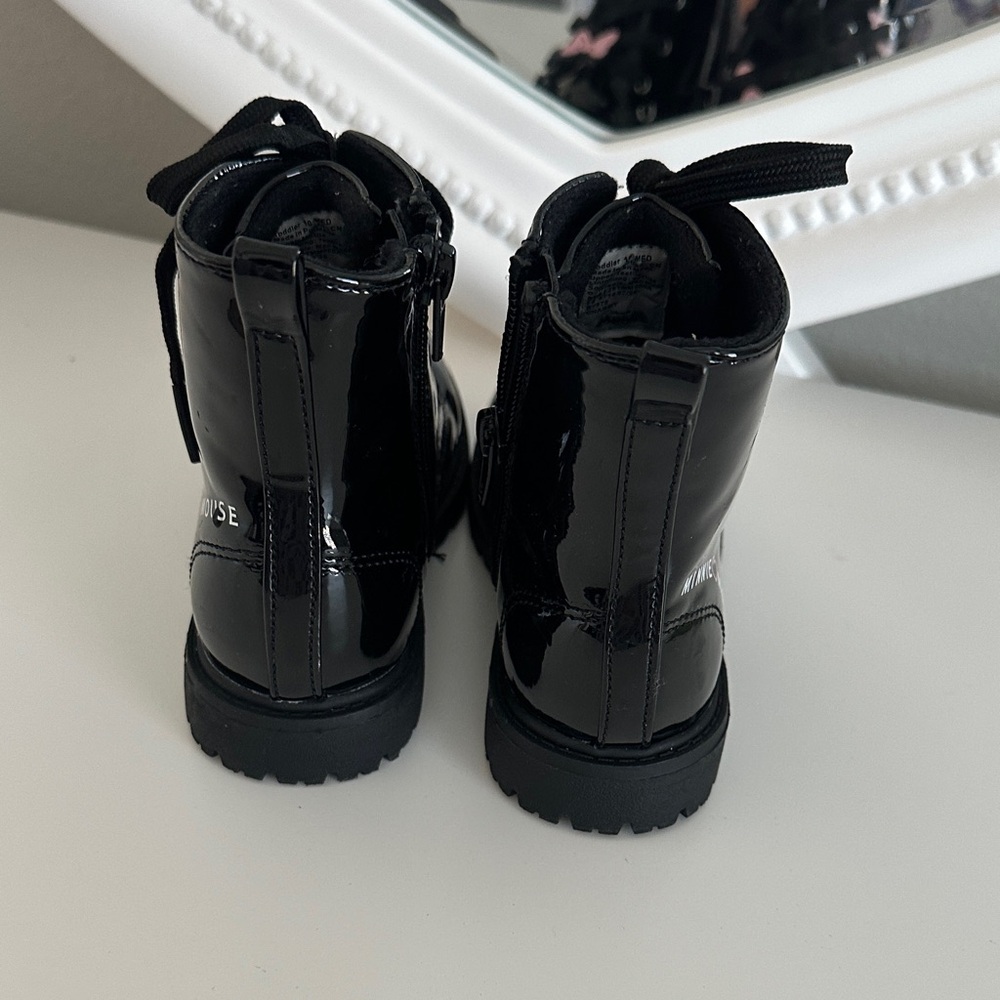 Minnie Mouse Girl Boots Size 10 - Picture 4 of 6